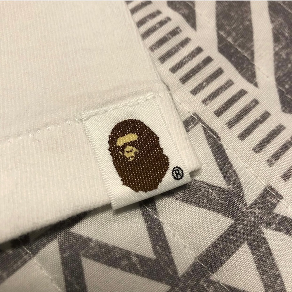 A Bathing Ape Bape Camo Ape Face Tee Shirt Size Small - Picture 5 of 9